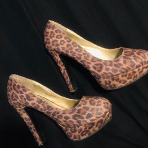 G by Guess Verna Heels
